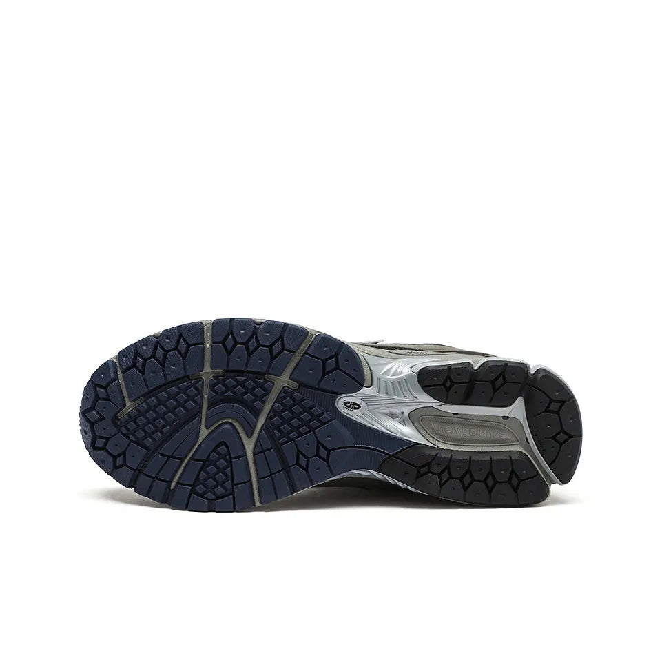 New Balance 1906R Sneakers | M1906RB