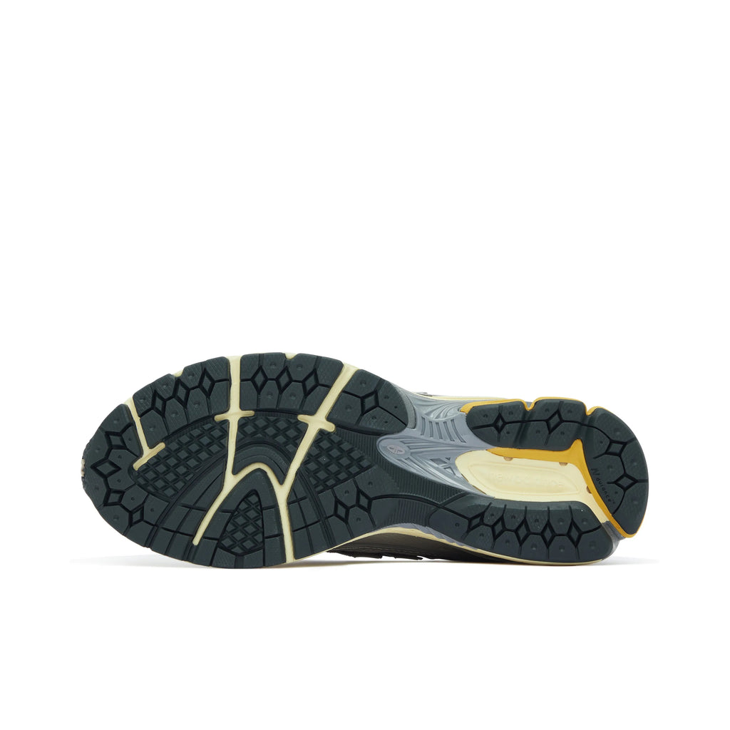 New Balance 1906R Sneakers | M1906RRD