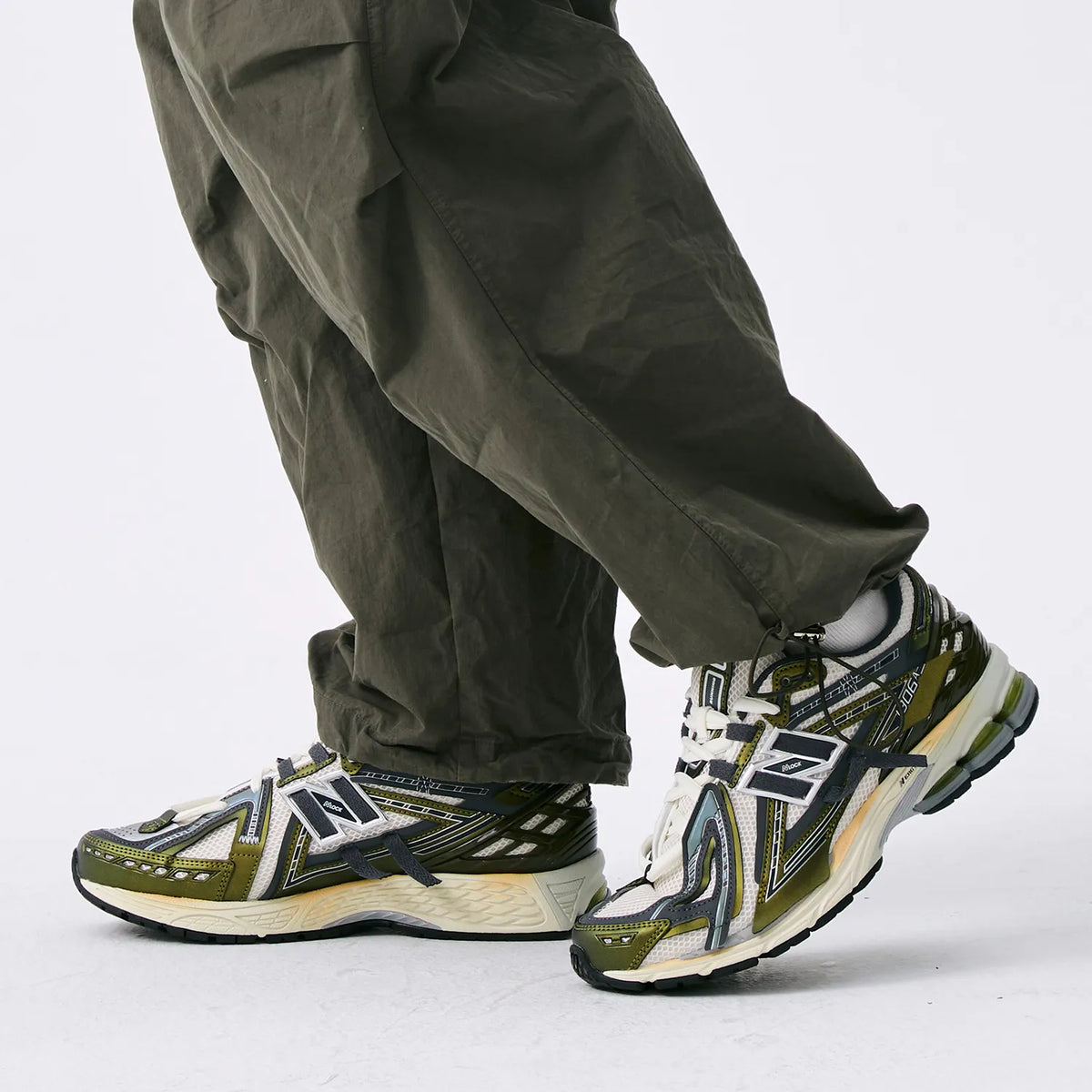 New Balance 1906A Sneakers | U1906ANC