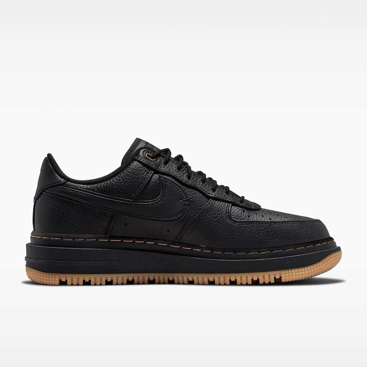 Nike Air Force 1 Luxe DB4109-001 – Unisex Premium Leather Sneaker