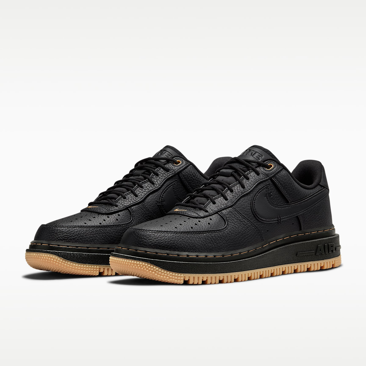 Nike Air Force 1 Luxe DB4109-001 – Unisex Premium Leather Sneaker