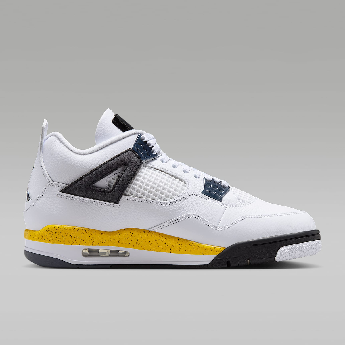 Air Jordan 4 Retro “Tour Yellow” IO2463-102 – Men's Sneaker