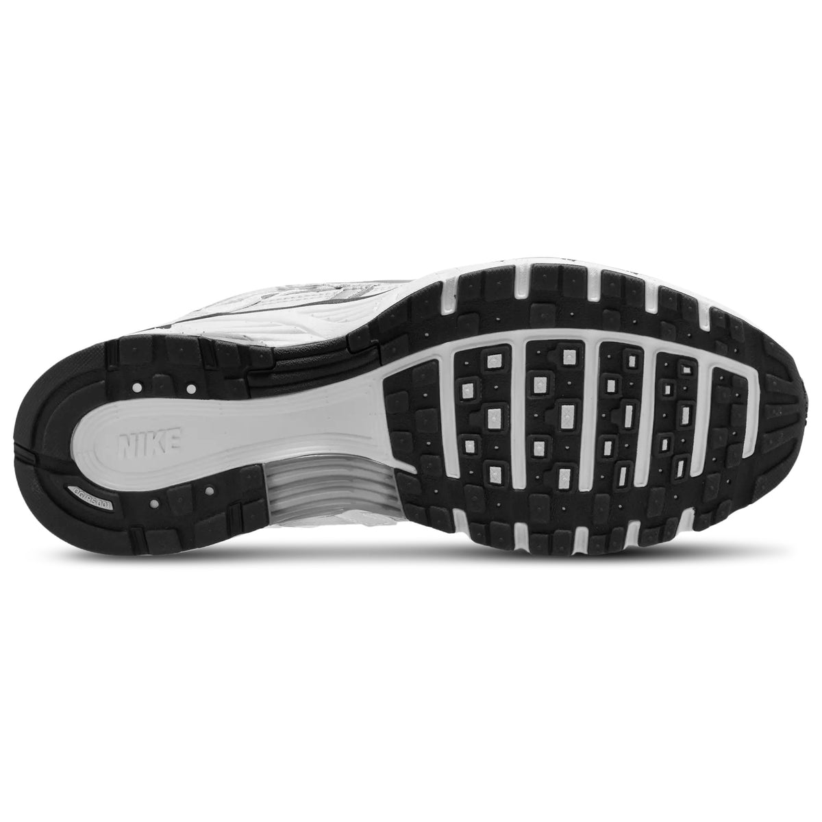 Nike P-6000 CD6404-107 – Retro Y2K Lifestyle Running Sneaker