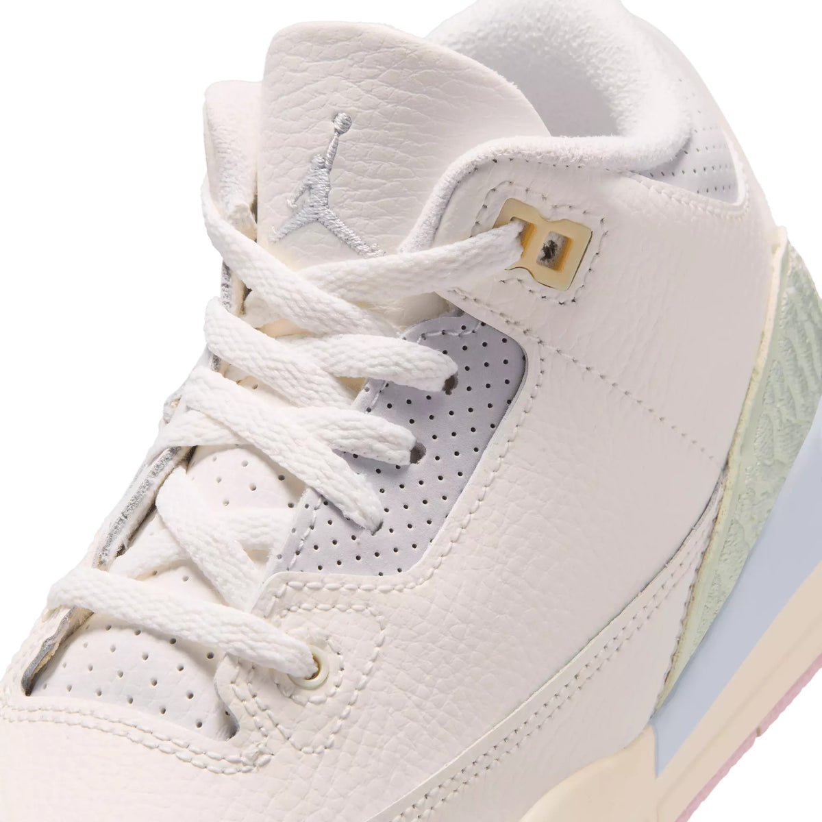 Jordan Retro 3 IF4757-100 — Men's & Women's Basketball Sneaker