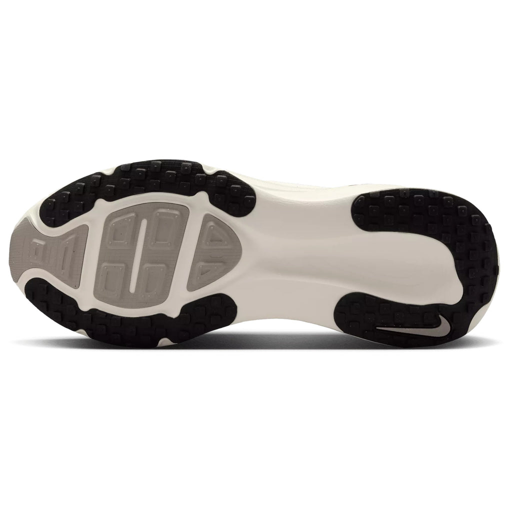 Nike Vomero 18 HM6803-101 – Max-Cushion Daily Training Sneaker