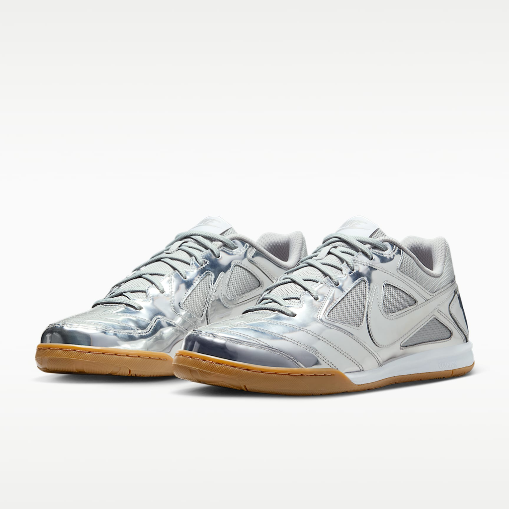 Nike Gato LV8 IB3566-001 – Indoor Soccer Shoe