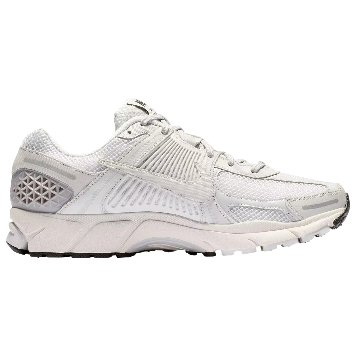 Nike Vomero 5 BV1358-001 – OG Colorway Y2K Retro Lifestyle Sneaker