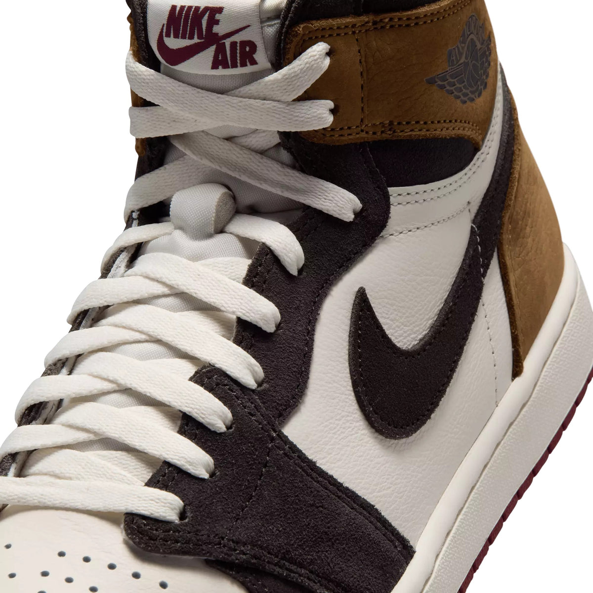 Jordan Retro 1 High OG DZ5485-201 — Men's & Women's Lifestyle Sneaker
