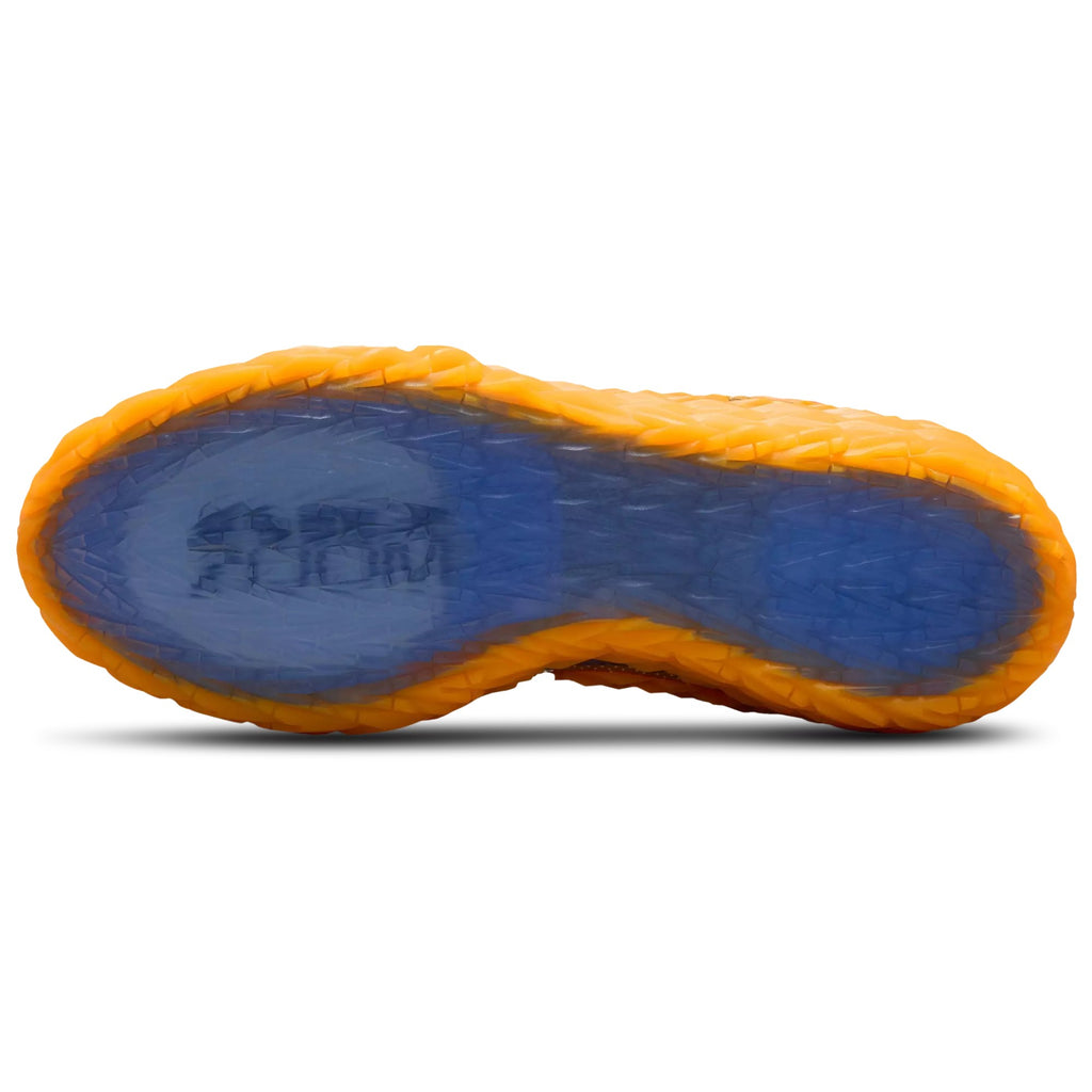 Nike S.T. Charge PE IZ6735-800 – Bold Sport Training Street Sneaker