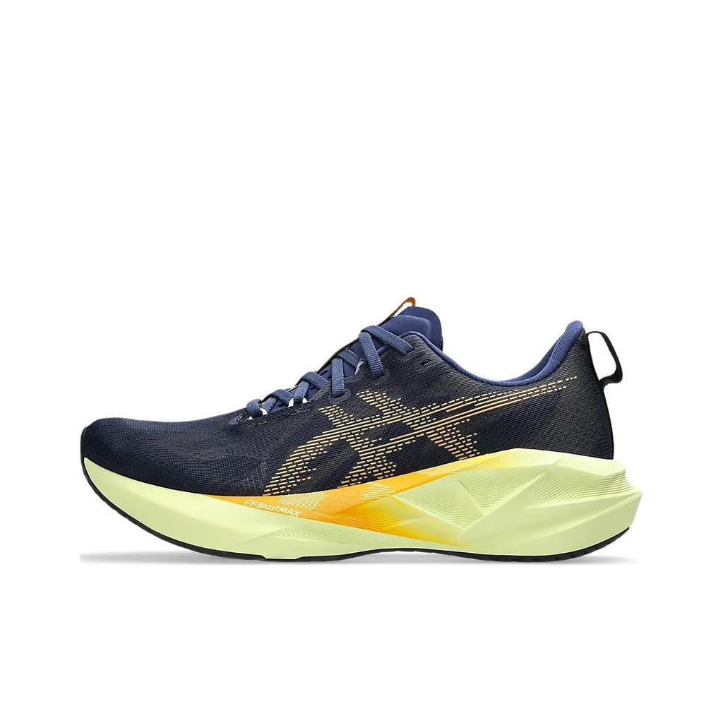 ASICS NOVABLAST 5 Running Shoes | 1011B974-402