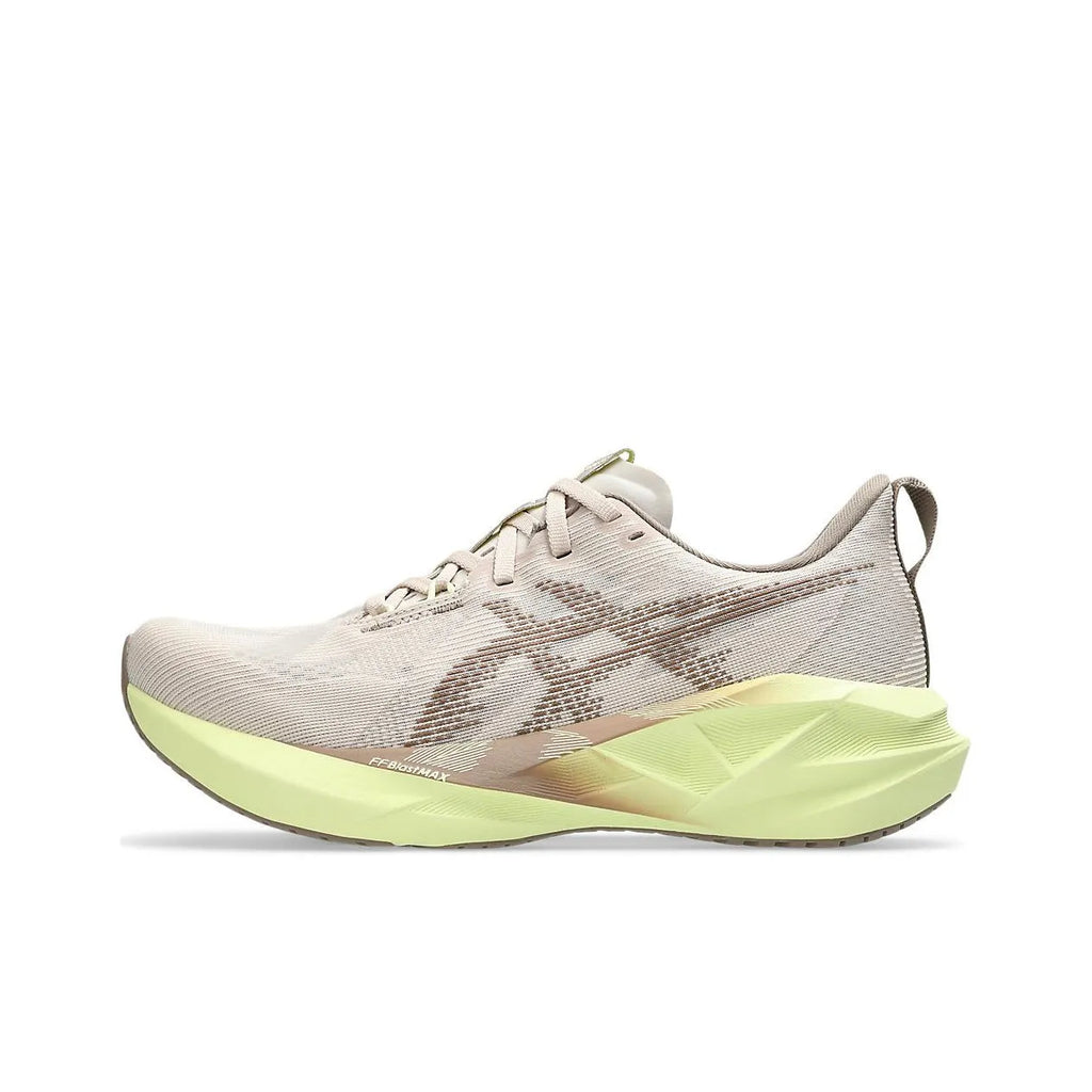 ASICS NOVABLAST 5 Running Shoes | 1012B765-250