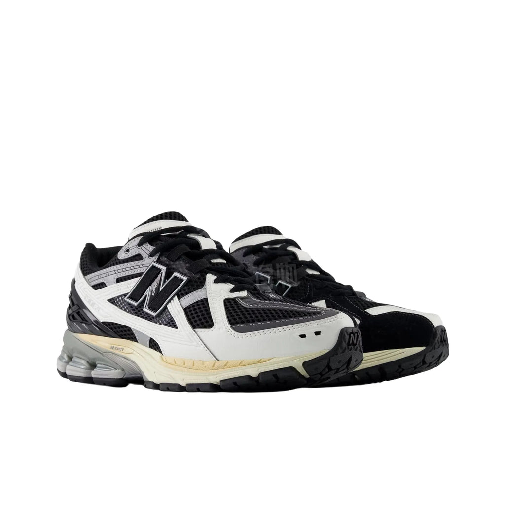 New Balance 1906U Sneakers | U1906NC